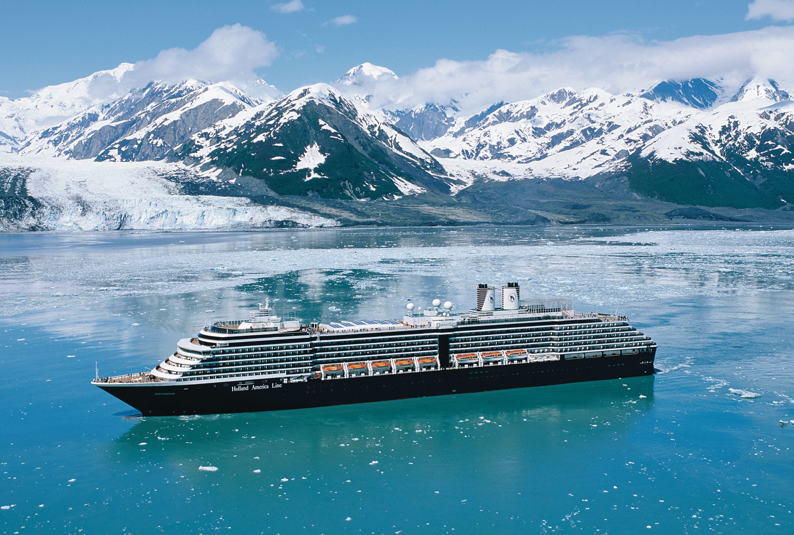 Curating a Memorable Vacation: Ways to Invest in the Experience of Family Travel